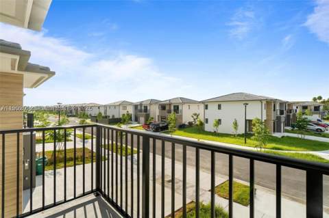 1119 NW 1st St, Florida City FL - photo 24 of 40