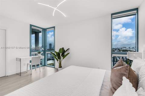 1500 Ocean Dr 1109, Miami Beach FL - photo 12 of 44