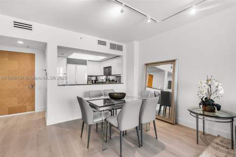 1500 Ocean Dr 1109, Miami Beach FL - photo 6 of 44
