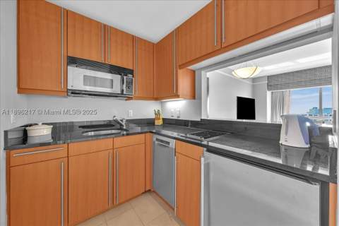 1435 Brickell Ave 3603, Miami FL - photo 9 of 26