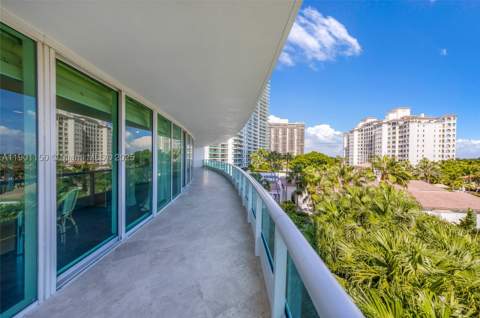 19955 NE 38th Ct 705, Aventura FL - photo 18 of 29