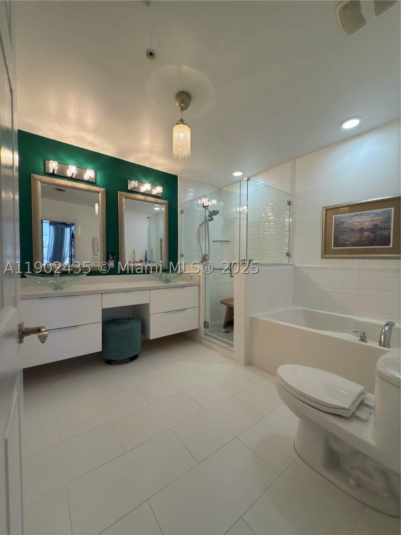 2 bedroom Condominium at 3001 NE 185th St 532, Alaqua Condo, Aventura — photo 4