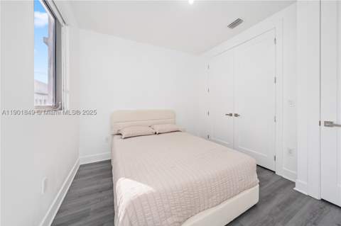 9153 NW 33rd St, Doral FL - photo 17 of 36