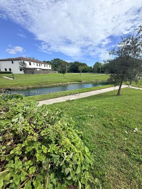 12715 SW 230th Ter, Miami FL - photo 10 of 25