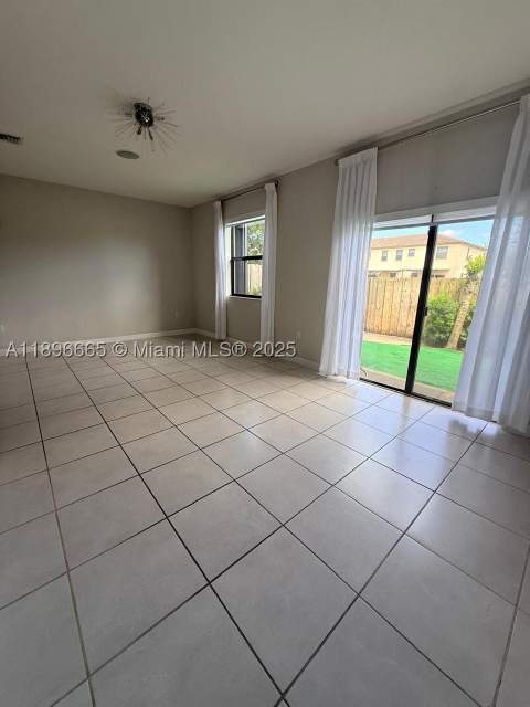 12715 SW 230th Ter, Miami FL - photo 12 of 25