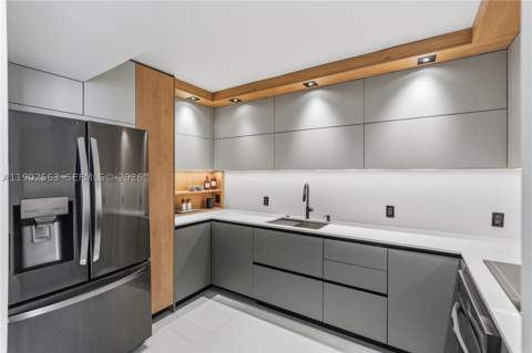 100 Bayview Dr 1901, Sunny Isles Beach FL - photo 12 of 30