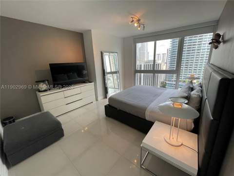 485 Brickell Ave 2602, Miami FL - photo 9 of 19