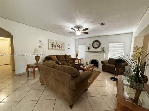1835 SW 10th St, Miami FL - photo 11 of 49