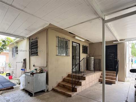 1835 SW 10th St, Miami FL - photo 6 of 49