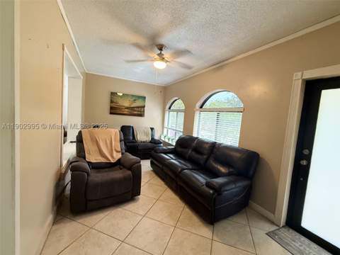 1835 SW 10th St, Miami FL - photo 9 of 49