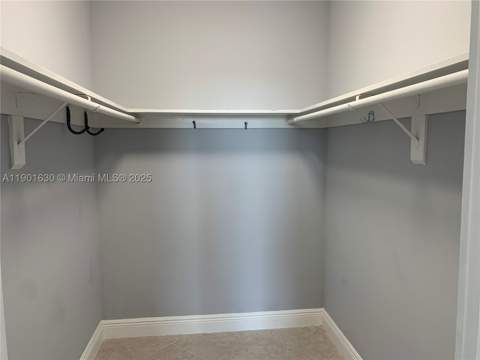 1455 N Treasure Dr 2M, North Bay Village FL - photo 12 of 38