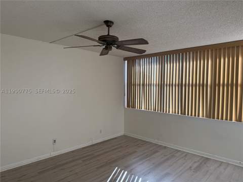 16570 NE 26th Ave 3C, North Miami Beach FL - photo 16 of 28