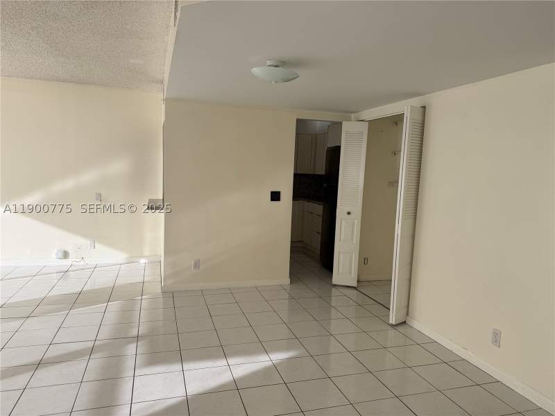 2 bedroom Condominium at 16570 NE 26th Ave 3C, Reef South Condo, North Miami Beach — photo 5