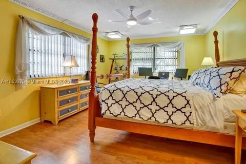 10026 NW 52nd Ter, Doral FL - photo 18 of 53