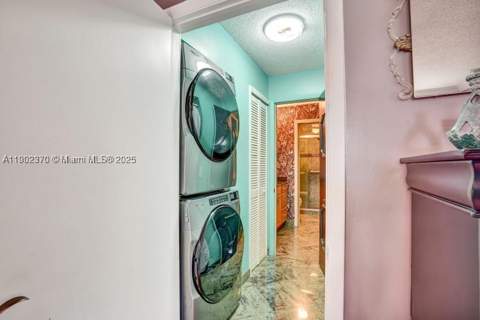 10026 NW 52nd Ter, Doral FL - photo 24 of 53