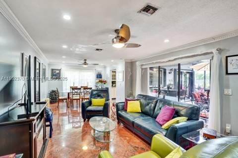 10026 NW 52nd Ter, Doral FL - photo 7 of 53