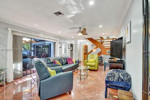 10026 NW 52nd Ter, Doral FL - photo 8 of 53