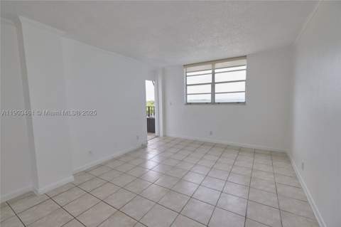 2903 N Miami Beach Blvd 806, North Miami Beach FL - photo 11 of 26