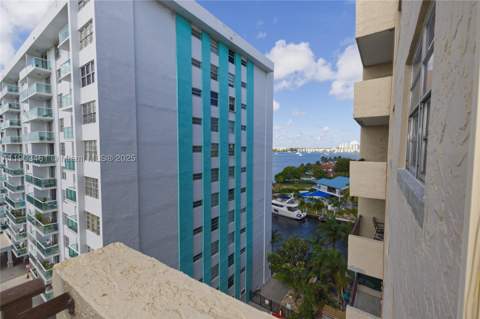 2903 N Miami Beach Blvd 806, North Miami Beach FL - photo 13 of 26
