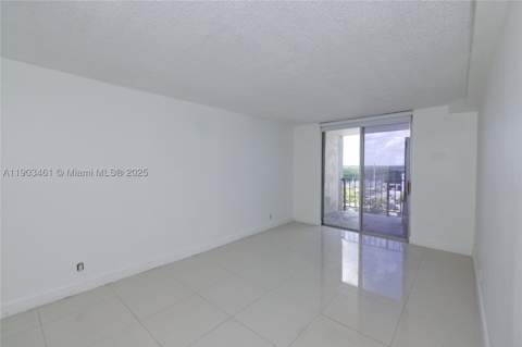 2903 N Miami Beach Blvd 806, North Miami Beach FL - photo 15 of 26