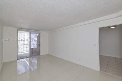 2903 N Miami Beach Blvd 806, North Miami Beach FL - photo 17 of 26