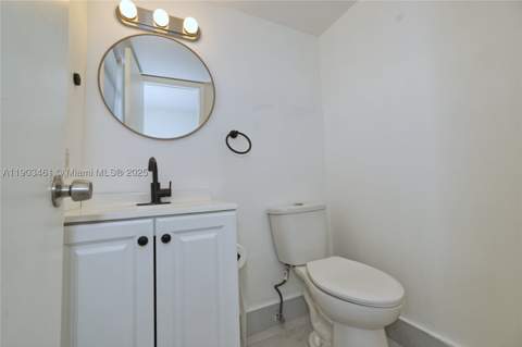 2903 N Miami Beach Blvd 806, North Miami Beach FL - photo 6 of 26