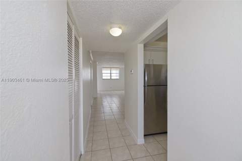 2903 N Miami Beach Blvd 806, North Miami Beach FL - photo 7 of 26