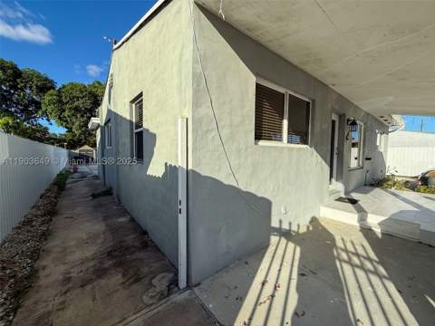 1545 NW 85th St, Miami FL - photo 10 of 16
