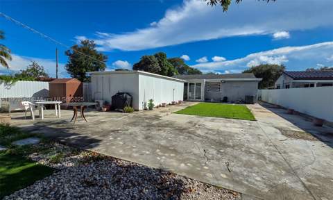 1545 NW 85th St, Miami FL - photo 15 of 16
