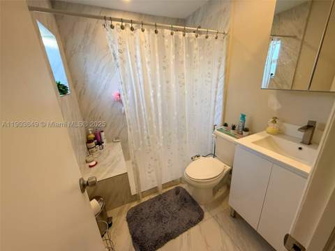 1545 NW 85th St, Miami FL - photo 8 of 16