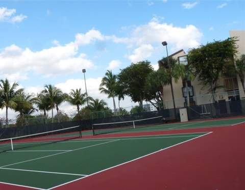 14401 N Kendall Dr 303N, Miami FL - photo 20 of 22