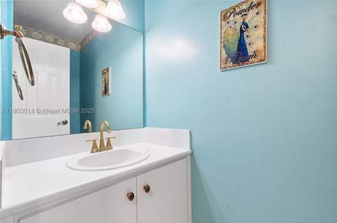 7144 W 2nd Ln, Hialeah FL - photo 10 of 40