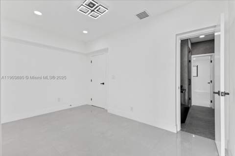 19511 NE 18th Pl, Miami FL - photo 24 of 34