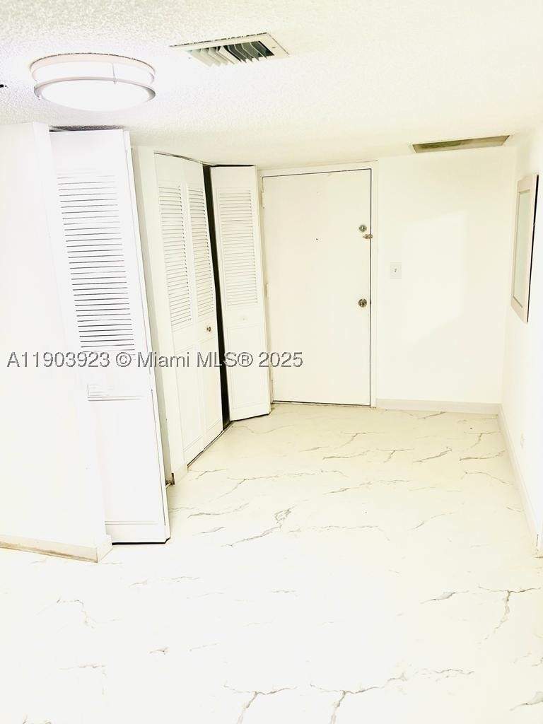 2 bedroom Condominium at 231 174th St Mo-3, Winston Towers 400 Condo, Sunny Isles Beach — photo 4