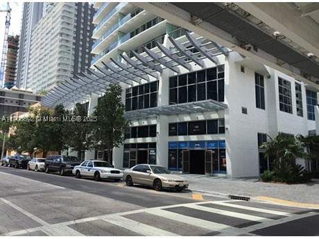 1100 S Miami Ave 710, Miami FL - photo 6 of 20