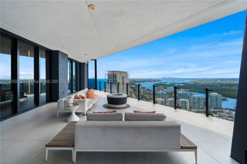 17141 Collins Ave Lph-1, Sunny Isles Beach FL - photo 18 of 42