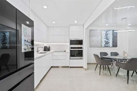 19390 Collins Ave 209, Sunny Isles Beach FL - photo 8 of 33