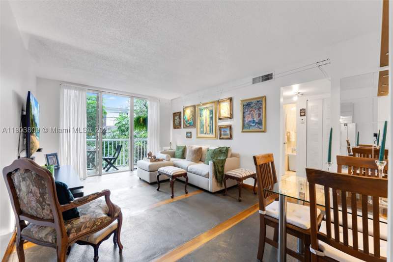 2 bedroom Condominium at 3661 SW 9th Ter 207, Cordoba Condo, Miami — photo 4