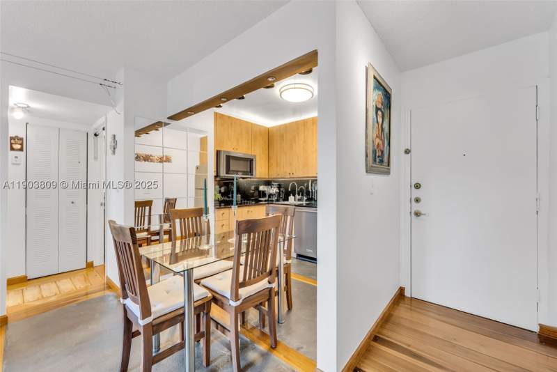 2 bedroom Condominium at 3661 SW 9th Ter 207, Cordoba Condo, Miami — photo 5