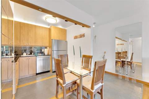 3661 SW 9th Ter 207, Miami FL - photo 6 of 14