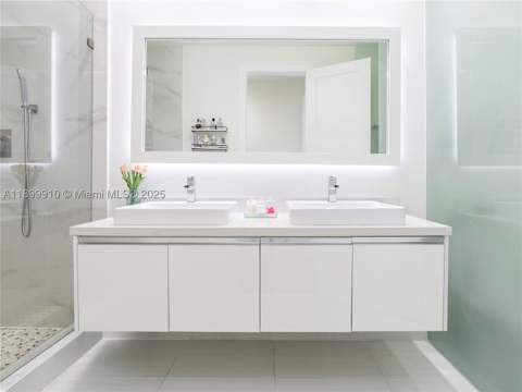 10245 NW 63rd Ter 206, Doral FL - photo 14 of 37