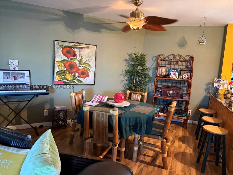 1 bedroom Condominium at 1401 NE Miami Gardens Dr 997, Fifth Moorings Condo, Miami — photo 4