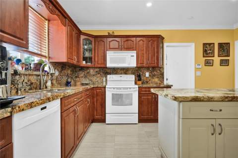 1407 San Marco Ave, Coral Gables FL - photo 10 of 40