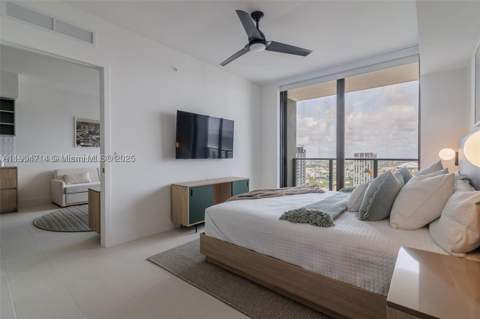 159 NE 6th St 2404, Miami FL - photo 18 of 46