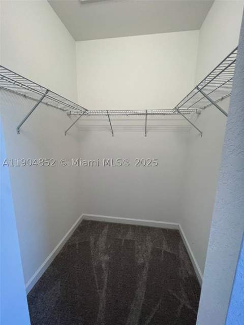 875 NE 211th St 0, Miami FL - photo 18 of 22