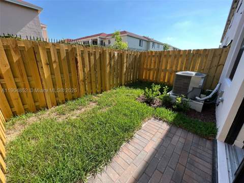 875 NE 211th St 0, Miami FL - photo 21 of 22