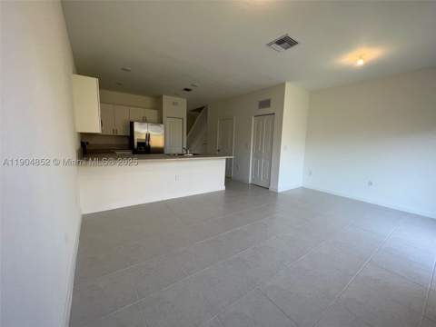 875 NE 211th St 0, Miami FL - photo 7 of 22