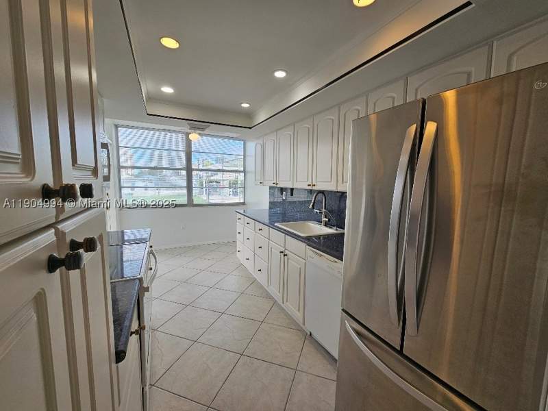 2 bedroom Condominium at 18041 Biscayne Blvd 204, Del Prado Marina, Aventura — photo 4