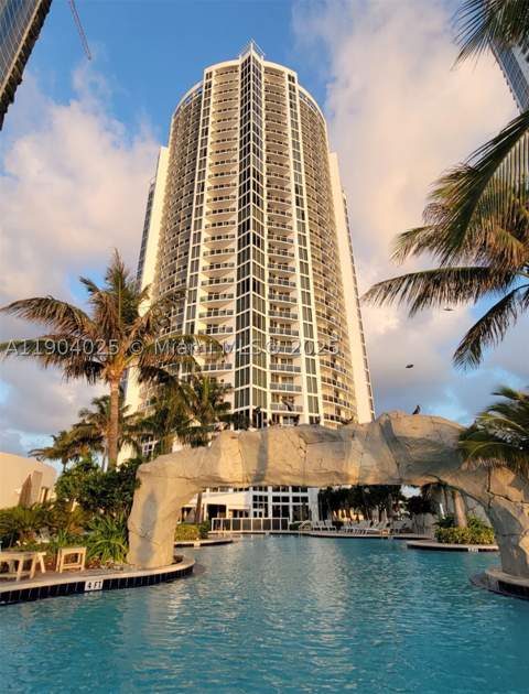 18001 Collins Ave 1608, Sunny Isles Beach FL - photo 11 of 15