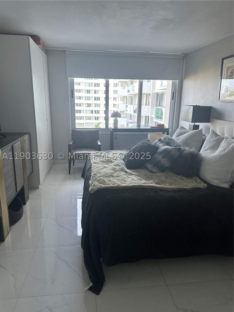 1 bedroom Condominium at 1200 West Ave 715, Mirador 1200 Condo, Miami Beach — photo 3